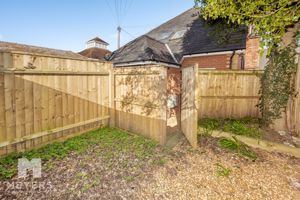 Photo 1- click for photo gallery